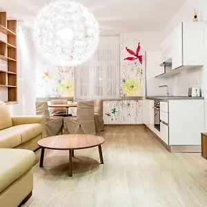Wh Apartman Ljubljana